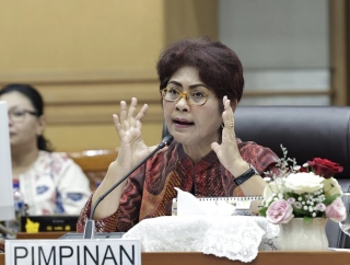 Mercy Barends Soroti Formula Perhitungan Transfer ke Daerah Belum Sesuai Karakter Kepulauan