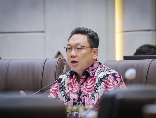 Korban Keracunan Tembus 53.000 Jiwa, Pimpinan Komisi IX DPR Desak Moratorium Program MBG