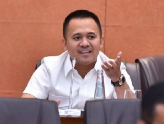 Mufti Anam Minta Gangguan Pintu KRL Produksi INKA Dievaluasi Menyeluruh