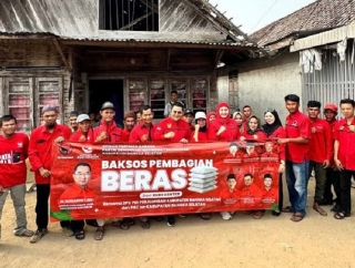 Rudianto Tjen Salurkan 35 Ton Beras Untuk Warga Bangka Belitung, Dimulai dari Bangka Selatan