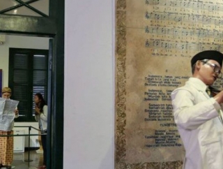 Amir Sjarifuddin: Bendahara yang Mengelola Dana, Menyumbang Gagasan