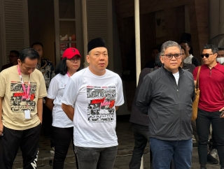 Atasi Karhutla, Hasto Tekankan Tata Ruang, Supremasi Hukum, dan Reboisasi Nasional