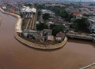 Anies Matikan Normalisasi & Naturalisasi Sungai di Jakarta  