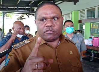 Bupati Hermus: ASN Papua Jangan Bangga Tempati Rumah Dinas