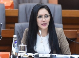 Rieke Ingatkan Taspen Harus Hati-Hati Berinvestasi