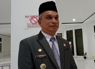 Bupati Sikka Janji Naikkan Gaji Kepala Desa Mulai 2023 