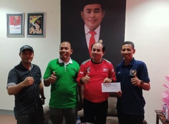 A. Rafiq Penuhi Janji, Semua Atlet PWI Sumbawa Dapat Bonus