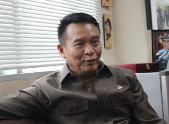 TB Hasanuddin: Komandan/Panglima TNI Bisa Diganti Kapan Saja