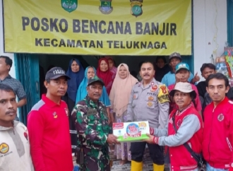 PDI Perjuangan Kab Tangerang & BAGUNA Salurkan Bantuan Korban Banjir