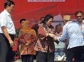 9 Tahun UU Desa, Megawati Dapat Penghargaan Tokoh Penggerak Gotong Royong Desa