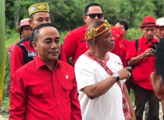 Terus Bergerak di Dapil Kalbar 2, Krisantus Targetkan 3 Kursi Cetak Hattrick