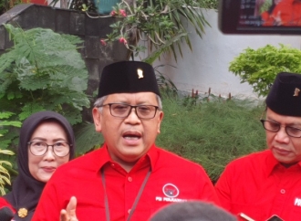 Hasto Sesalkan Pernyataan Denny Indrayana Akibatkan Spekulasi Politik