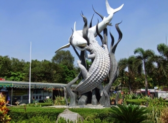 Refleksi Hari Jadi ke-730 Tahun Kota Surabaya: Maju Kotane, Mekar Kampunge!