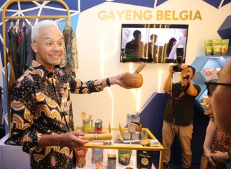 Orang Muda Ganjar Berikan Bantuan ke UMKM di Kota Bukittinggi
