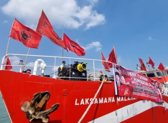 Banteng Surabaya Antusias Sambut Kehadiran RS Apung Laksamana Malahayati 