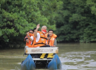 Relawan Srikandi Ganjar Jaga Kelestarian Danau Sipin di Kota Jambi
