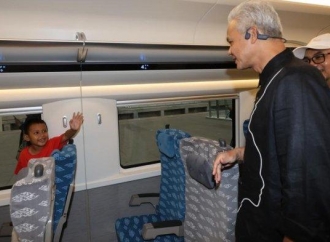 Ganjar Pranowo Siap Kembangkan Transportasi Umum