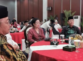 Megawati Hadiri Isra Mi'raj di Masjid At-Taufiq Lenteng Agung
