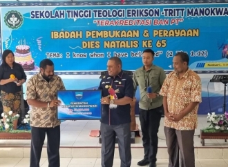 Bupati Hermus Indou: Perguruan Tinggi Antisipasi Revolusi Industri 4.0