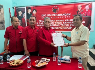 Faisan Badja (Lelo) Jadi Pendaftar Pertama Pilkada Parimo di Partai PDI Perjuangan