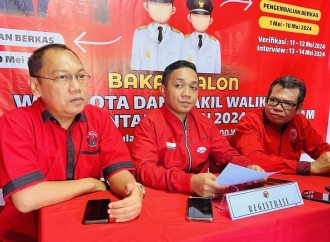 PDI Pejuangan Kota Batam Terima 8 Pendaftar Bacalon Wali Kota, Termasuk Marlin dan Amsakar