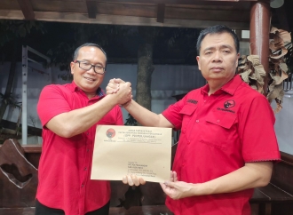 Dapat Surat Tugas Untuk Maju Pada Pilkada Kubu Raya, Sujiwo Berterima Kasih ke DPP PDI Perjuangan 