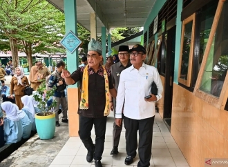 Andreas Hugo Soroti Program Indonesia Pintar yang Belum Optimal di Daerah 3T