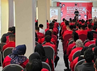 Djarot Puji Kader Banteng Bangka Belitung yang Naik Kapal Laut Demi Hadiri Rakerda