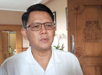 Danang Minta Baliho Bergambar Dirinya Bersama Ketua DPRD Sleman Dibersihkan