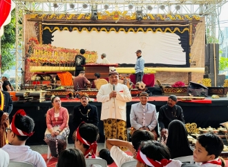 Festival Joko Dolog: Kirab Budaya Meriah dan Komitmen Pelestarian Warisan Leluhur