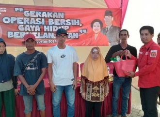 Banteng Lamongan Gelar Operasi Bersih Sampah