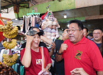 Kelakar Warga Lebak Bulus Saat Disambangi Rano Karno: "Wani Piro?"