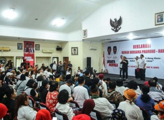 Dihadapan Ratusan Relawan, Bang Doel Janji Lanjutkan Program Ahok dan Anies