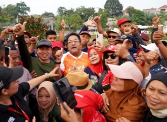 Warga Suguhkan Pecak dan Jengkol, Bang Doel Ungkap Sinyal Kemenangan 