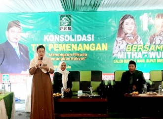 Hadiri Acara Konsolidasi Tim Pemenangan, Paramitha Paparkan Program "Brebes Beres"