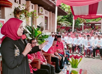 Nina Agustina Serukan Seluruh Kader Banteng Bersatu Kembali Merahkan Indramayu