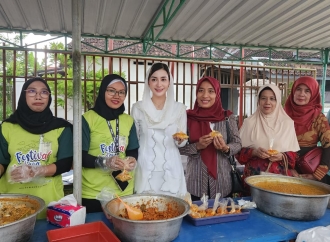 Puluhan Warga Trenggalek Keracunan Makanan, Novita Hardini Terjunkan Tim Kunjungi Korban dan Beri Bantuan