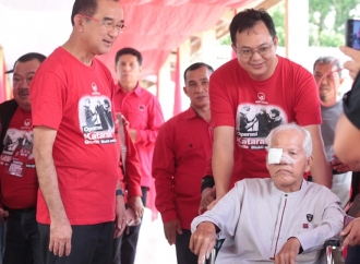 Ratusan Warga Babel Sembuh dari Katarak Berkat Baksos dari PDI Perjuangan dan Rudi Center