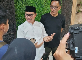 Hasto Wardoyo & Wawan Harmawan Tawarkan Program Satu Bidan Per Kampung