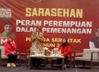 Risma Gelar Konsolidasi Bersama Relawan Perempuan di Banyuwangi