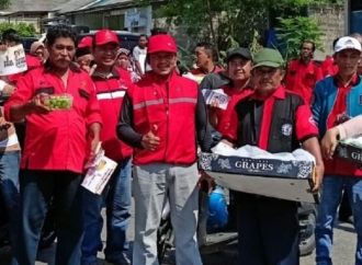 Banteng Bintan Kampanyekan Roby-Deby, Susuri Ratusan Rumah Warga Seri Kuala Lobam