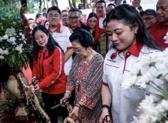 Megawati Soekarnoputri Resmikan Sekretariat DPP TMP