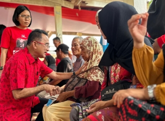 Senyum Bahagia Masyarakat Belitung Usai Jalani Operasi Katarak Gratis yang Digelar Rudi Center & PDI Perjuangan