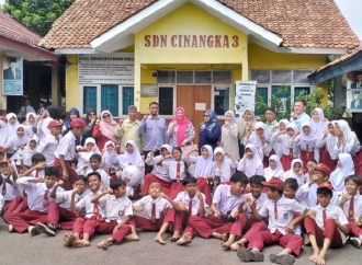 Tak Layak, Yuni Indriany Langsung Prioritaskan Perbaikan Kondisi SDN Cinangka 3, di 2025