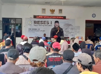 Reses, Ono Surono Siap Perjuangkan Perbaikan Jalan Desa Pabean Udik Indramayu