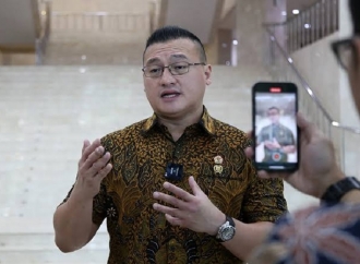 Gus Miftah Hina Penjual Es Teh, Hardiyanto Kenneth Tantang Berduel