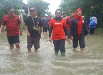 Sadarestuwati Sambangi Warga Terdampak Banjir Sungai Afvour Watudakon