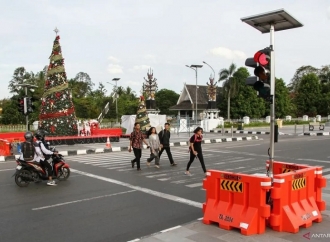 Sigit Widodo Ajak Masyarakat Jaga Sarpras Bundaran Besar