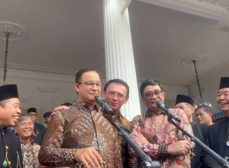 Guntur Romli Ungkap Jalinan Kebatinan Ahok dan Anies Makin Kuat