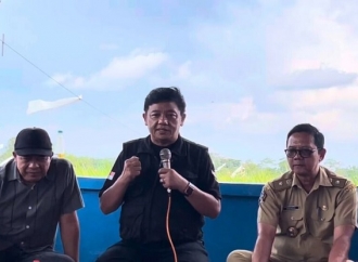 Politisi PDI Perjuangan Guntur Wahono Dukung Petani Sebagai Pilar Pangan